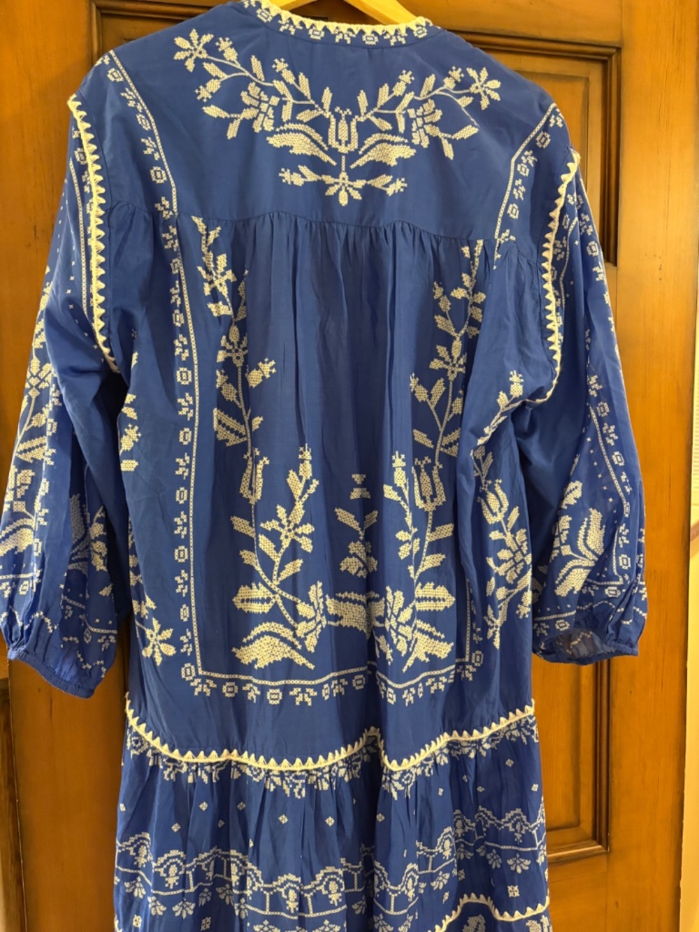FARM Rio Blue Tropical Cross Stitch Tiered Maxi Dress Medium - Picture 6 of 11